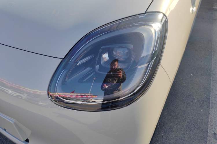 Used Wuling Hongguang MINIEV 2025 Four-Door Version Advanced Edition
