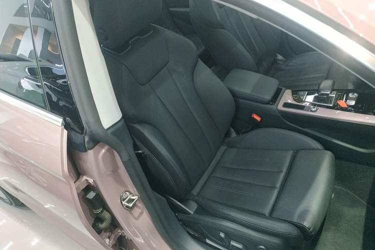 Used Audi A5 2023 Sportback 40 TFSI Fashionable and Dynamic Model
