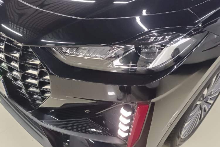 Used Jetour X70 PRO 2023 1.6T DCT Enjoy MAX 5-seater
