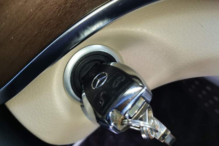 Used Mercedes-Benz V-Class 2020 V 260 L Long-wheelbase Luxury Edition
