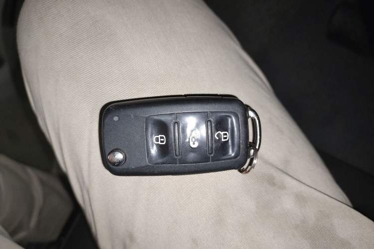 Used Volkswagen Caravelle 2018 2.0 TSI 4x4 Luxury Edition 7-Seater