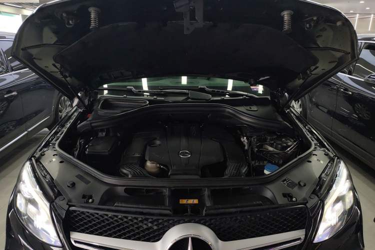 Used Mercedes-Benz GLE Coupe 2015 GLE 320 4MATIC Coupe SUV
