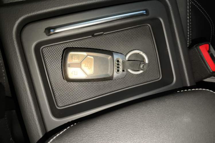 Used Audi Q5L 2022 45T Luxury Dynamic Model
