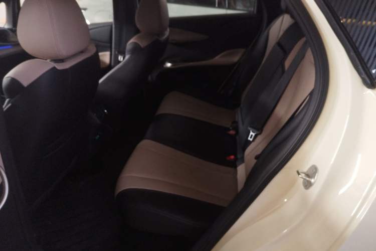 Used BYD Dolphin 2025 Intelligent Driving Version 410 km Fashion Edition
