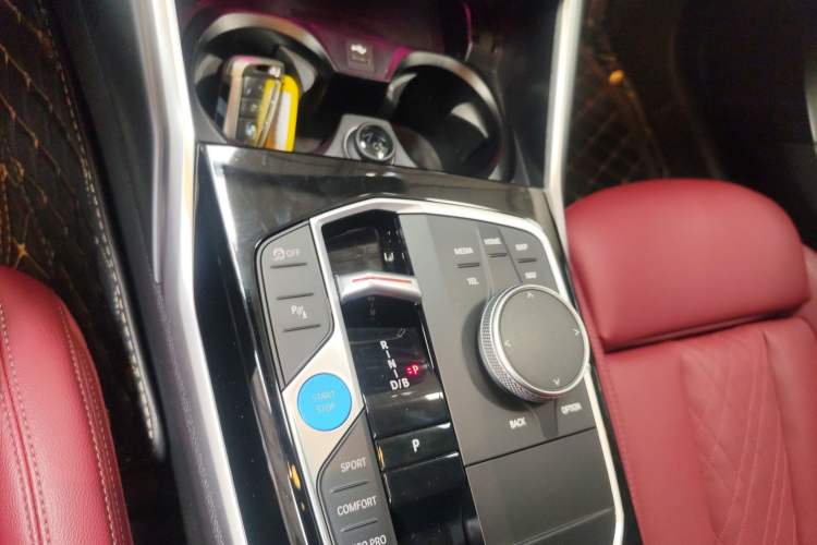 Used BMW i3 2024 eDrive 35 L
