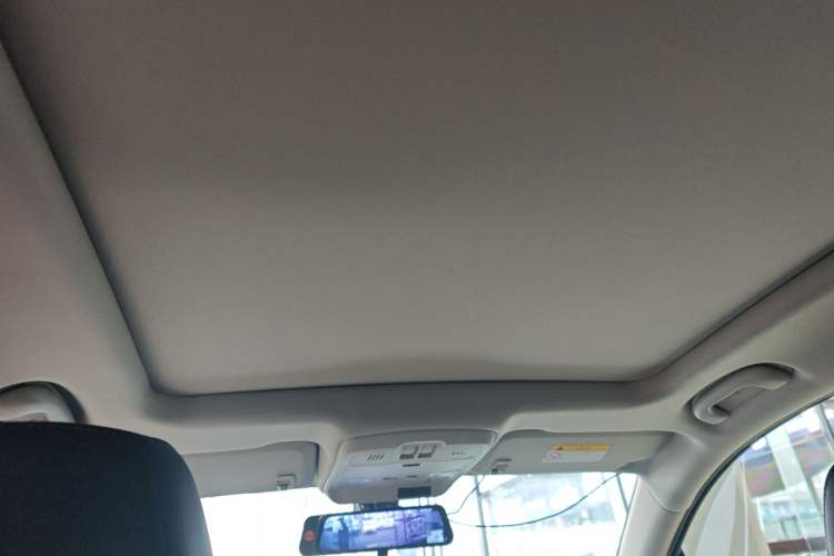 Used Buick Envision 2019 20T Two-Wheel Drive Elite Version China VI Standard
