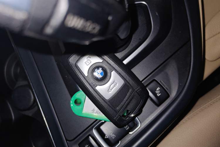 Used BMW 3 Series 2017 320Li Fashion Model