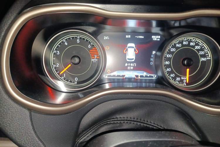 Used Jeep Cherokee 2016 2.0L Superior Edition