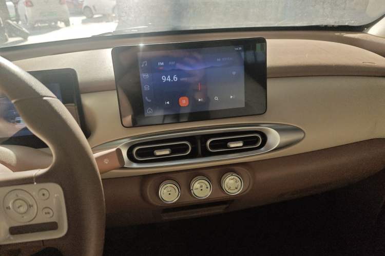 Used Wuling Hongguang MINIEV 2025 Four-Door Version Premium Edition
