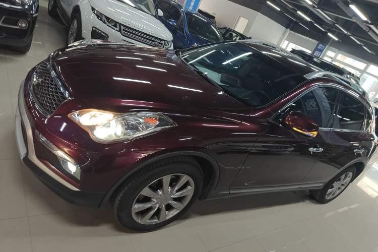 Used Infiniti QX50 2015 2.5L Comfort Edition