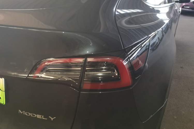 Used Tesla Model Y 2024 Rear-Wheel-Drive Version
