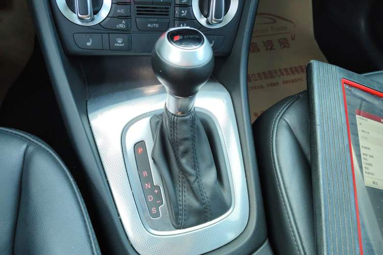 Used Audi Q3 2015 35 TFSI Comfort Model