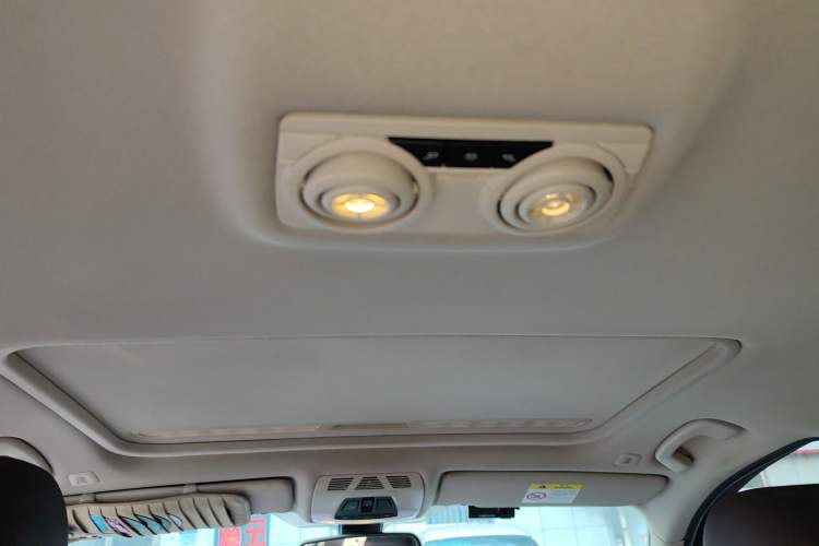 TDK.VehicleDetails.img