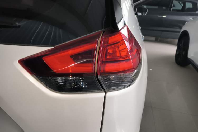 Used Nissan X-Trail 2021 2.5L CVT 4WD XL SmartConnect Leading Edition
