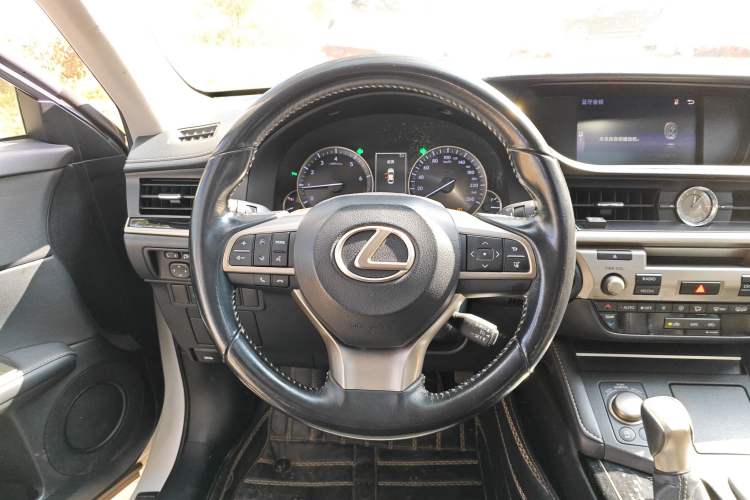Used Lexus ES 2015 200 Elite Edition
