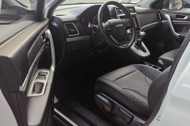 Used Haval M6 2019 1.5T DCT Two-Wheel Drive Elite Version China VI Standard
