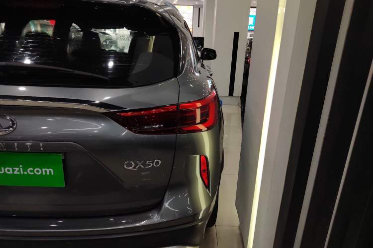 Used Infiniti QX50 2018 2.0T Four-Wheel Drive Elite Edition
