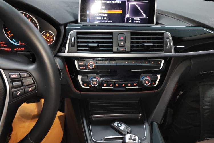 Used BMW 3 Series 2018 318Li
