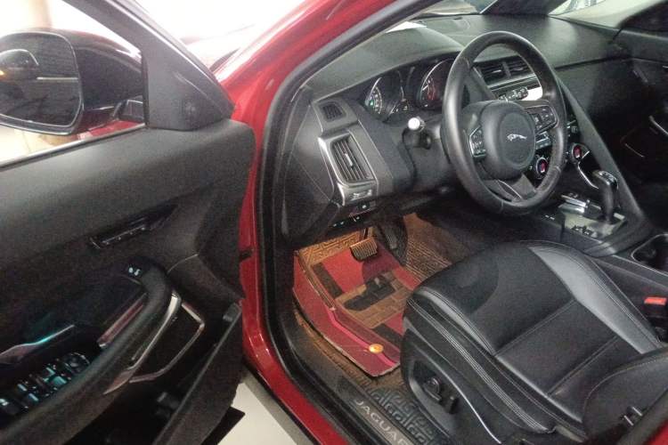 Used Jaguar E-PACE 2018 P250 SE China V-standard
