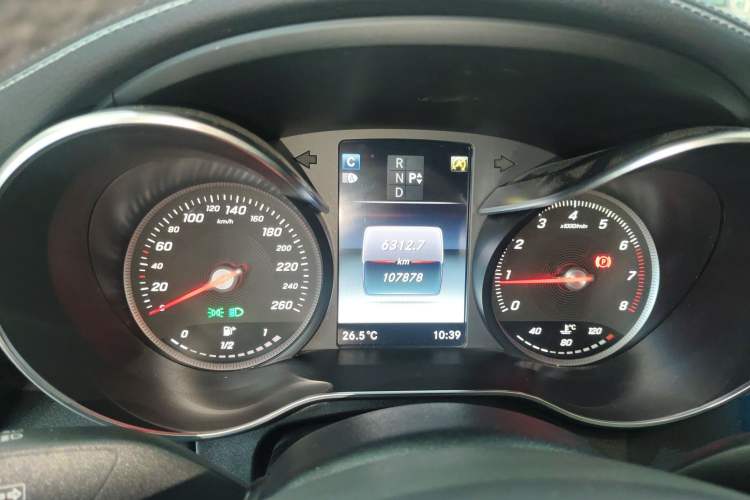 Used Mercedes-Benz C-Class 2017 Facelift C 200 L 4MATIC Sport Edition
