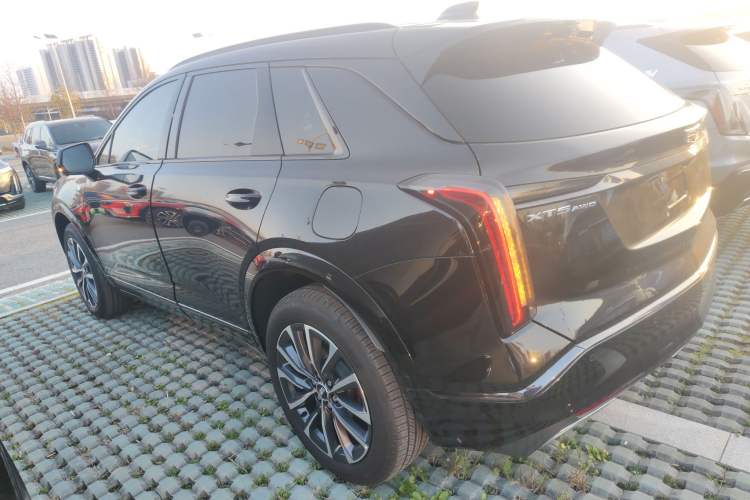 Used Cadillac XT5 2025 2.0T Prestige Version