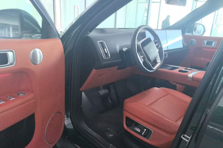 Used Li Auto L9 2024 Ultra Model
