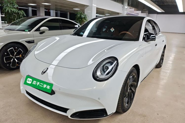 Used ORA Lightning Cat 2022 555 km Luxury Edition