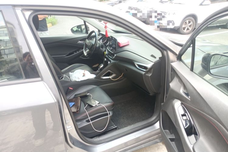 Used Chevrolet Orlando 2018 Redline 530T Automatic Zhaoxiang Edition (5+2 Seating) – China V Standard
