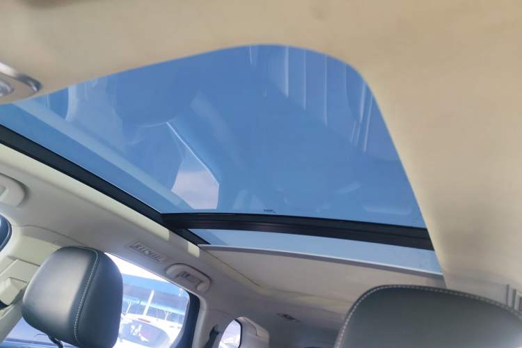 Used BYD Tang 2019 2.0T Automatic SmartConnect Luxury 7-Seater China VI Standard