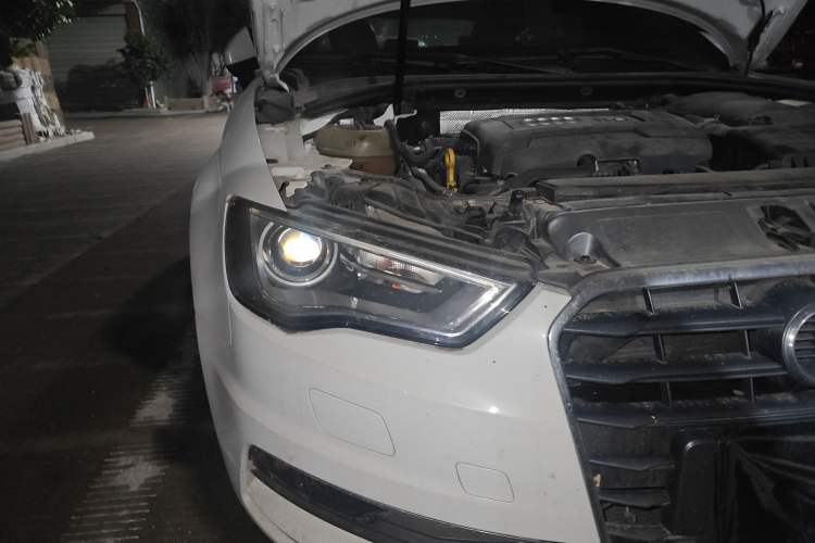 Used Audi A3 2015 Limousine 40 TFSI Automatic Comfort Model
