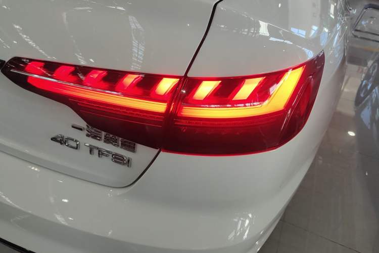 Used Audi A4L 2024 40 TFSI Luxury Dynamic Edition
