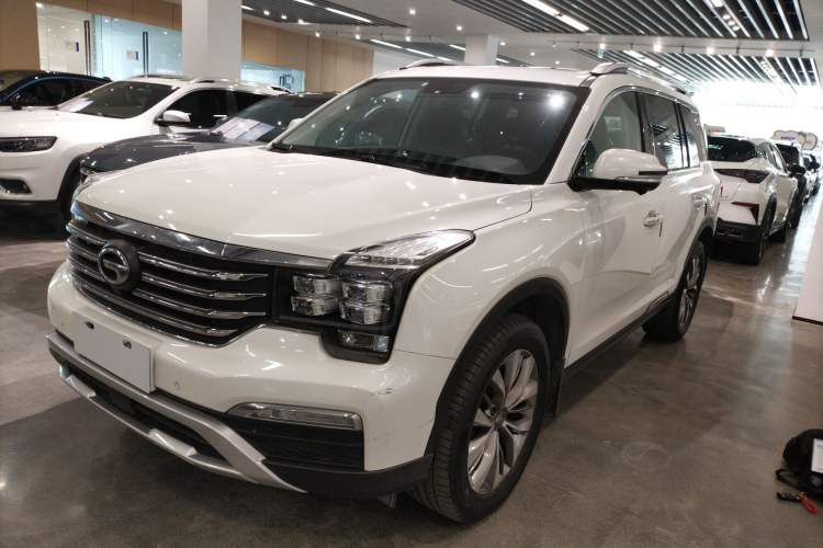 Used GAC Trumpchi GS8 2017 320T Two-Wheel Drive Luxury Smart Connectivity Version (7 Seats)