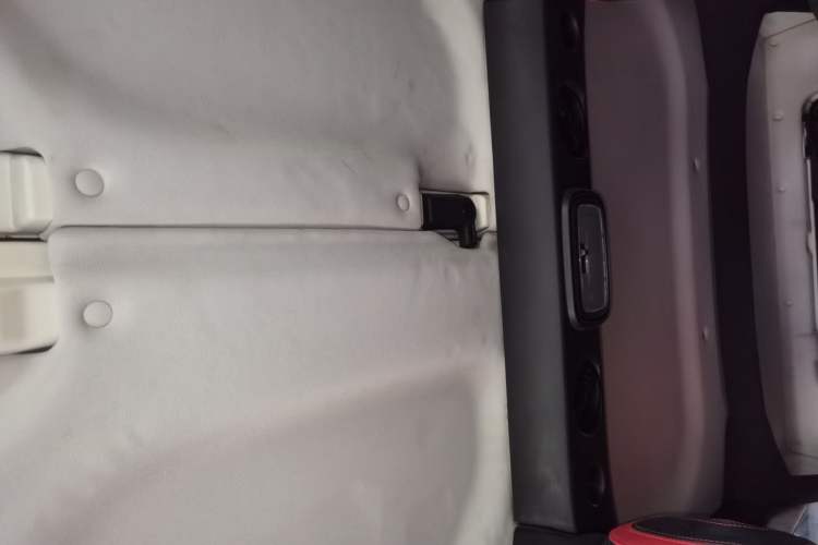 Used BAIC Off-Road BJ40 2018 PLUS 2.3T Automatic Four-Wheel Drive Flagship Version China V Emission Standard