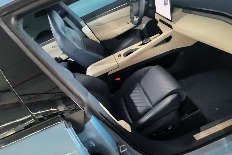 Used Zeekr 001 2025 YOU Edition 100 kWh All-Wheel Drive
