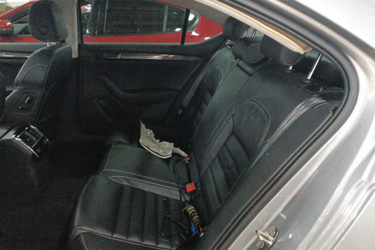 Used Skoda Superb 2016 TSI330 DSG Smart Drive Edition
