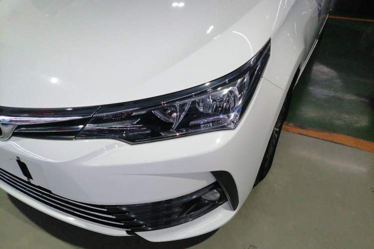 Used Toyota Corolla 2017 Revised Version 1.2T S-CVT GL-i