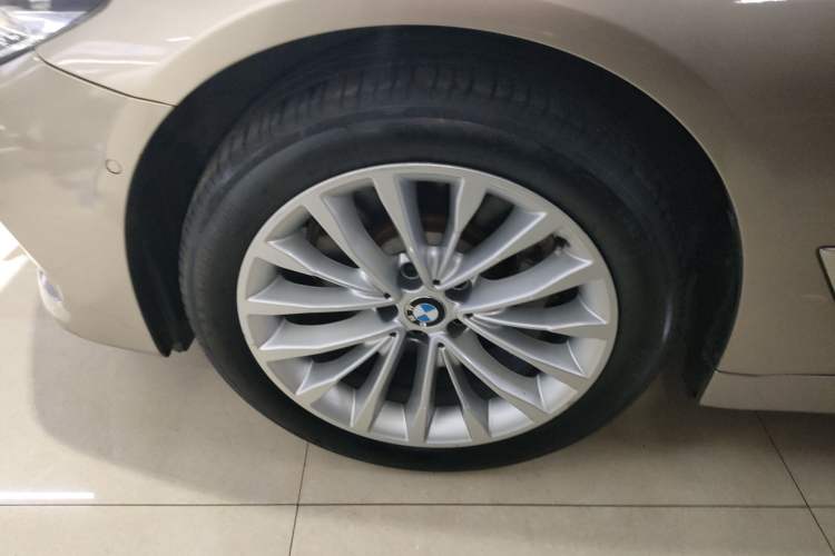 Used BMW 5 Series 2018 Revised Version 530Li Leading Edition Luxury Package
