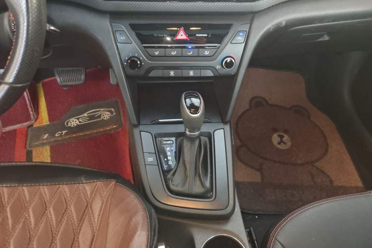 Used Hyundai Elantra 2016 1.4T Dual-Clutch Xuan Dong · Dynamic Version
