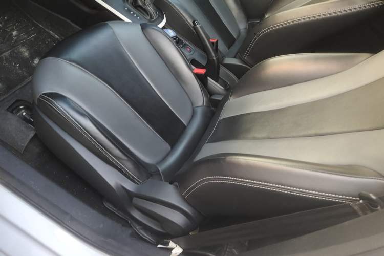 Used Roewe Clever 2022 311km QiQi BoBo Edition
