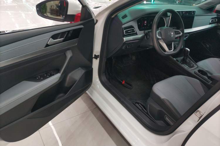 Used Volkswagen Lavida 2024 1.5L Automatic Starry Sky 5 Million Edition
