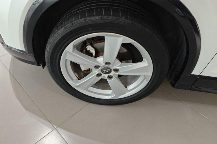 Used Audi Q2L 2020 35 TFSI Fashionable and Elegant Model