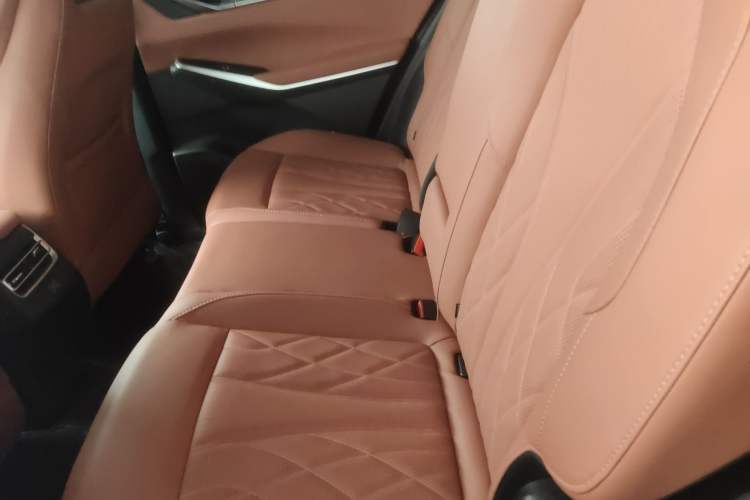 Used Changan CS75 PLUS 2024 3rd Generation Champion Edition 1.5T Intelligent Drive Dynamic Model