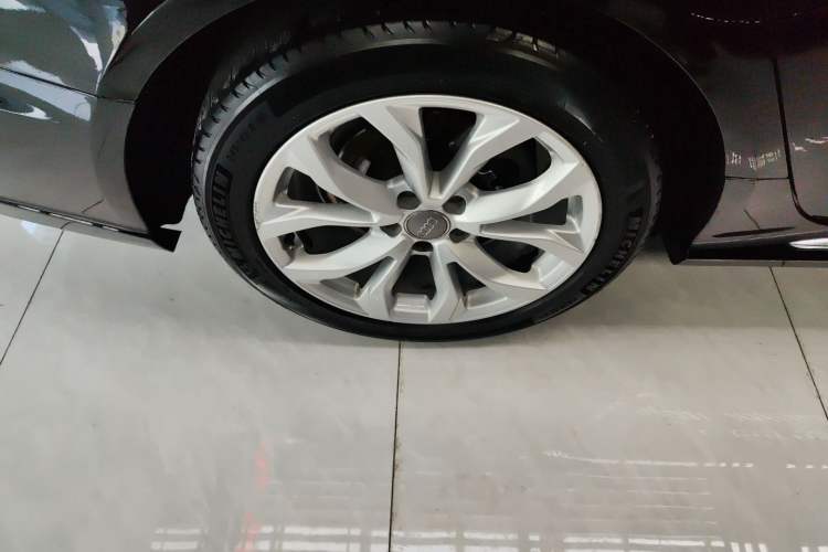 Used Audi A6L 2018 30th Anniversary Edition 35 TFSI Fashion Model
