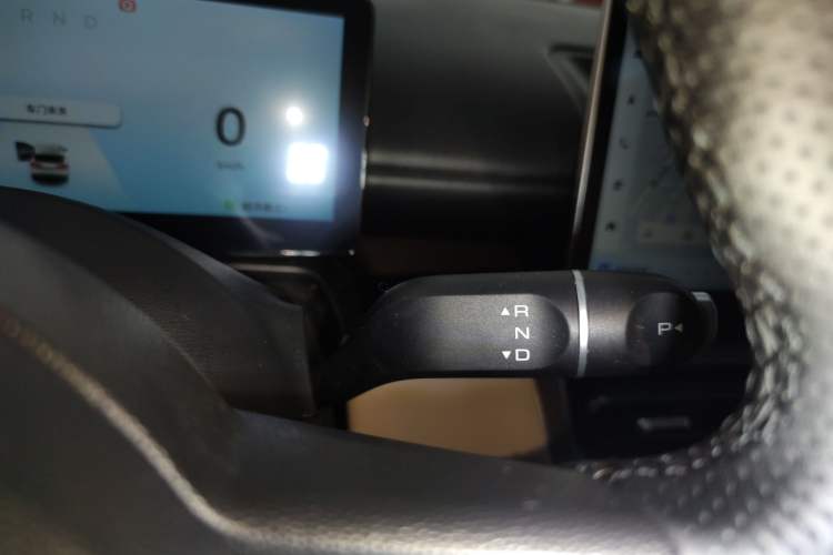 Used Wuling Bingo PLUS 2024 330 km Range Five-Seater Version
