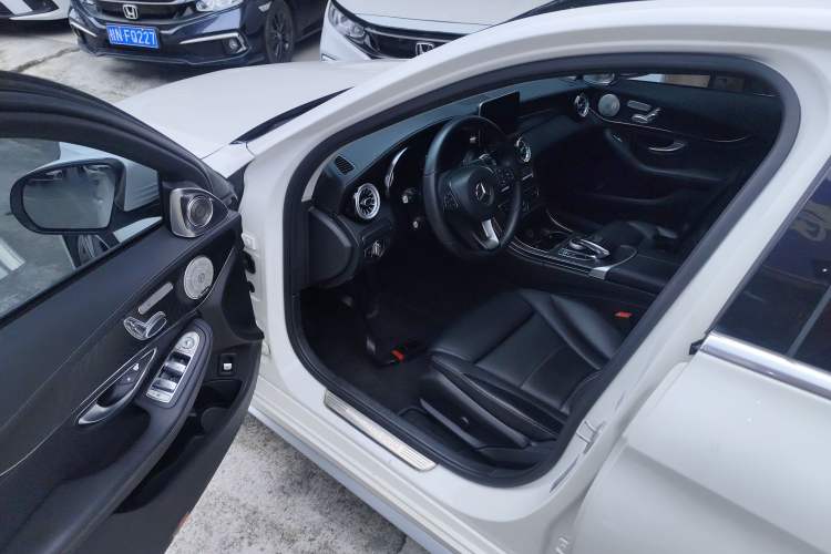 Used Mercedes-Benz C-Class 2016 C 200 L Sport Edition
