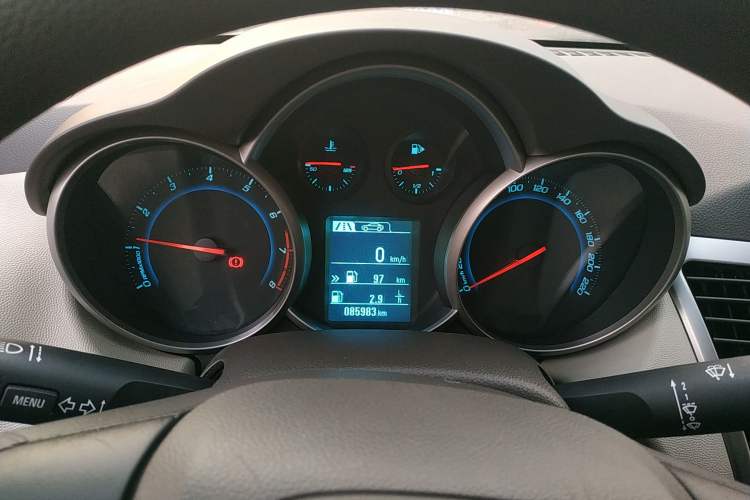 Used Chevrolet Cruze 2015 1.5L Classic SL MT
