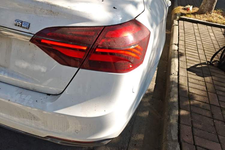 Used Geely Auto Emgrand 2018 1.5L Manual Upward Connect Edition