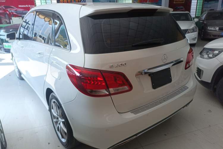 Used Mercedes-Benz B-Class 2015 B 200 Sport Edition