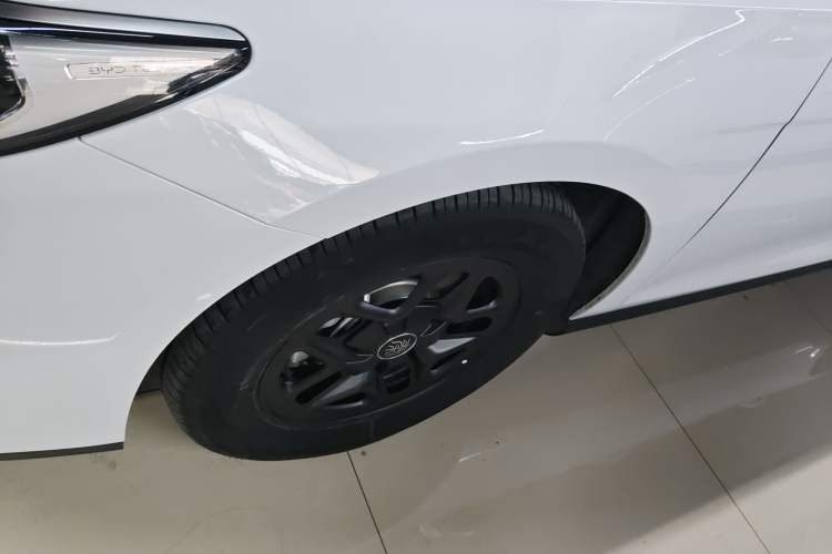 Used BYD Qin PLUS 2025 DM-i Smart Drive 55KM Leading Model