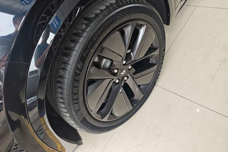 Used Li Auto L9 2023 Pro Model
